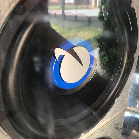 2 10” and 2 12” subs - Picture 4 of 4